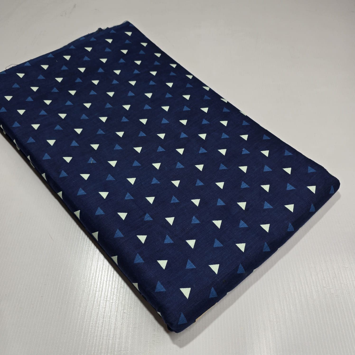 Triangle Confetti Cotton — Navy