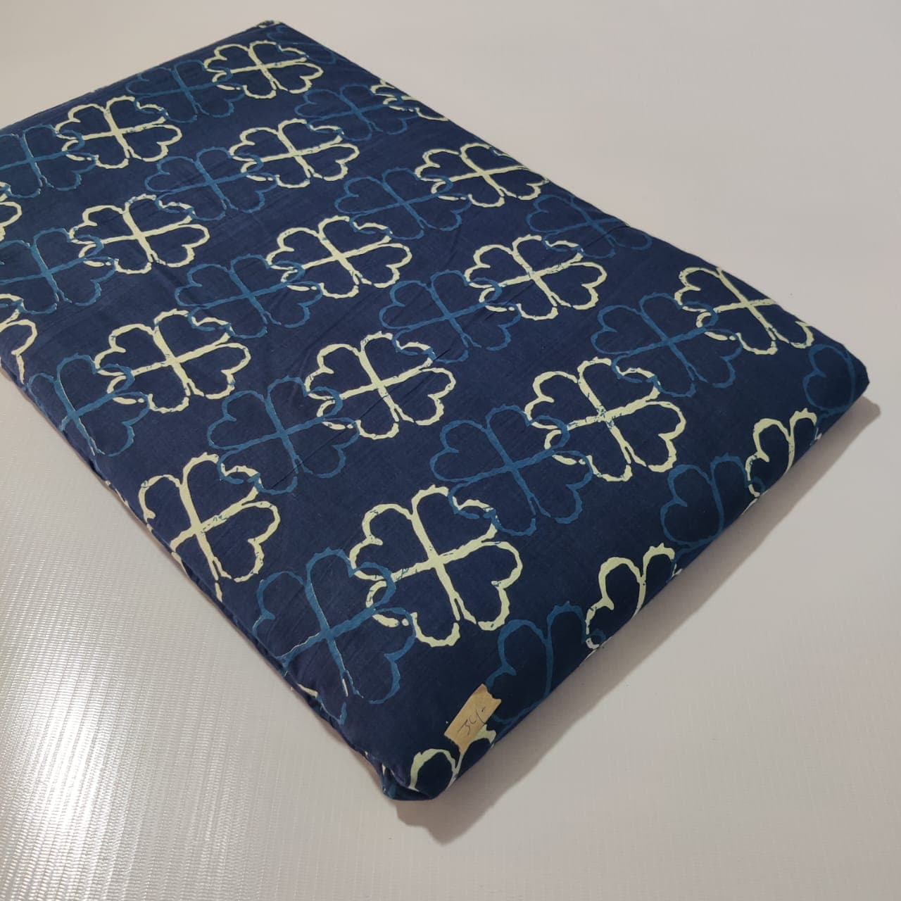 Clover Cross Cotton — Navy